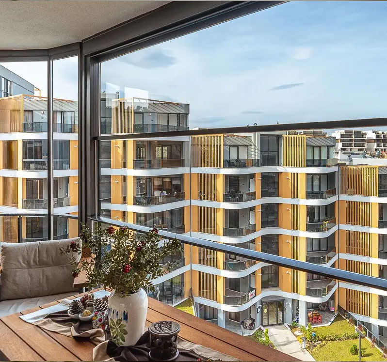 Temizlenebilir Giyotin Cam Balkon